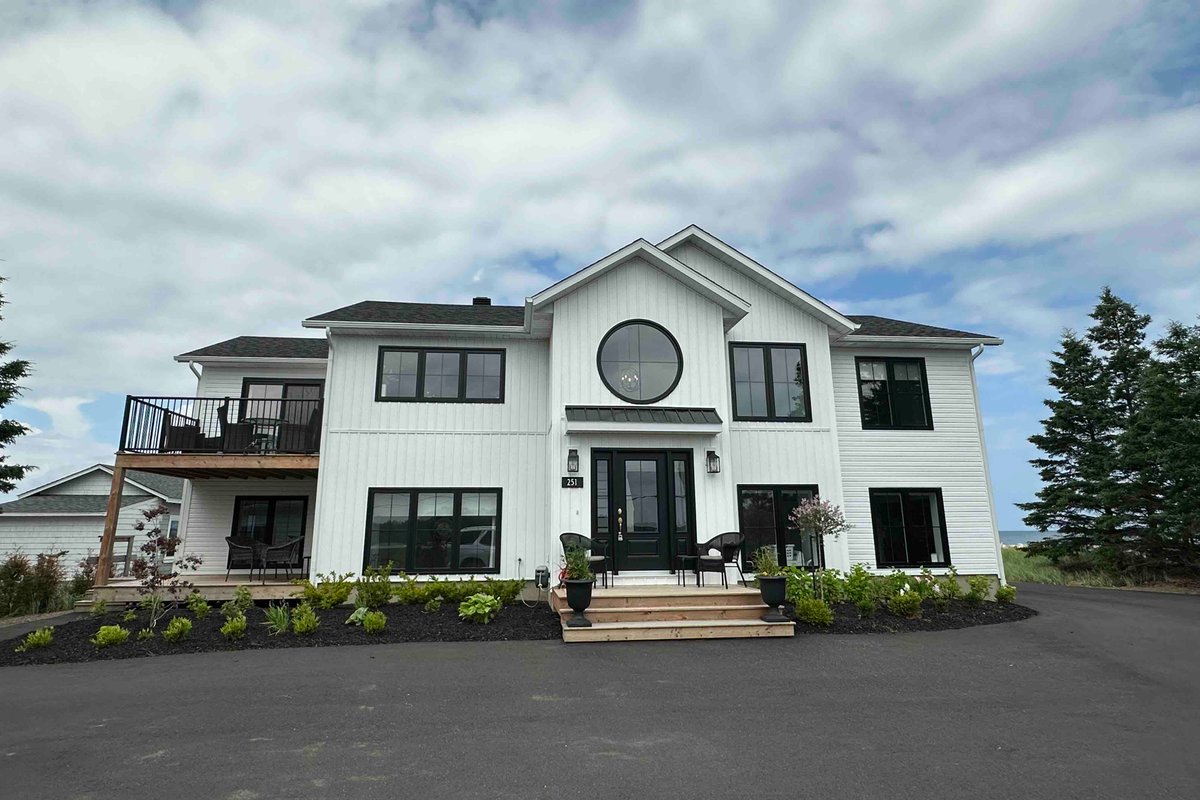 The Sunset Haven -Carron Point Beach