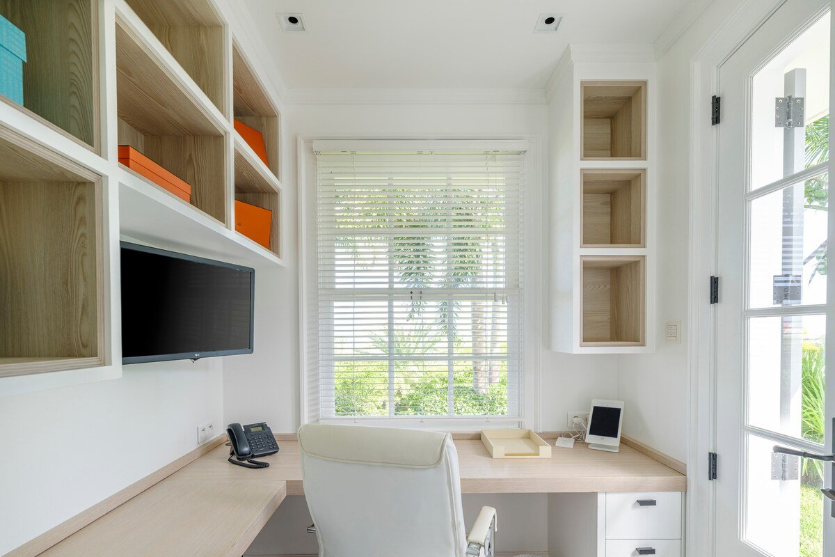 Antares gallery image 3