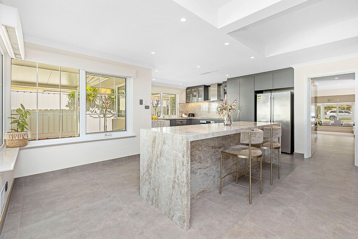 Exquisite Oasis Family Retreat gallery image 4