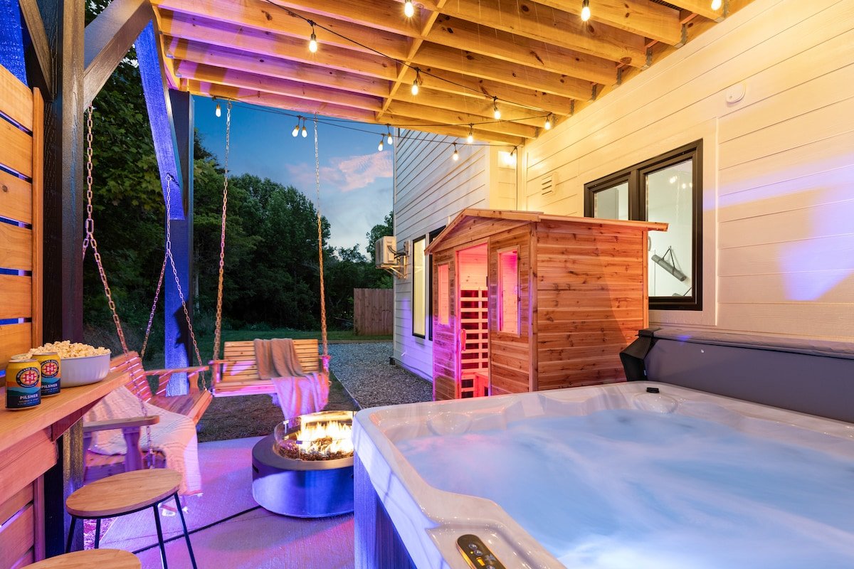 Aura | New | Lux | Unmatched Amenities | 10 to DT gallery image 5