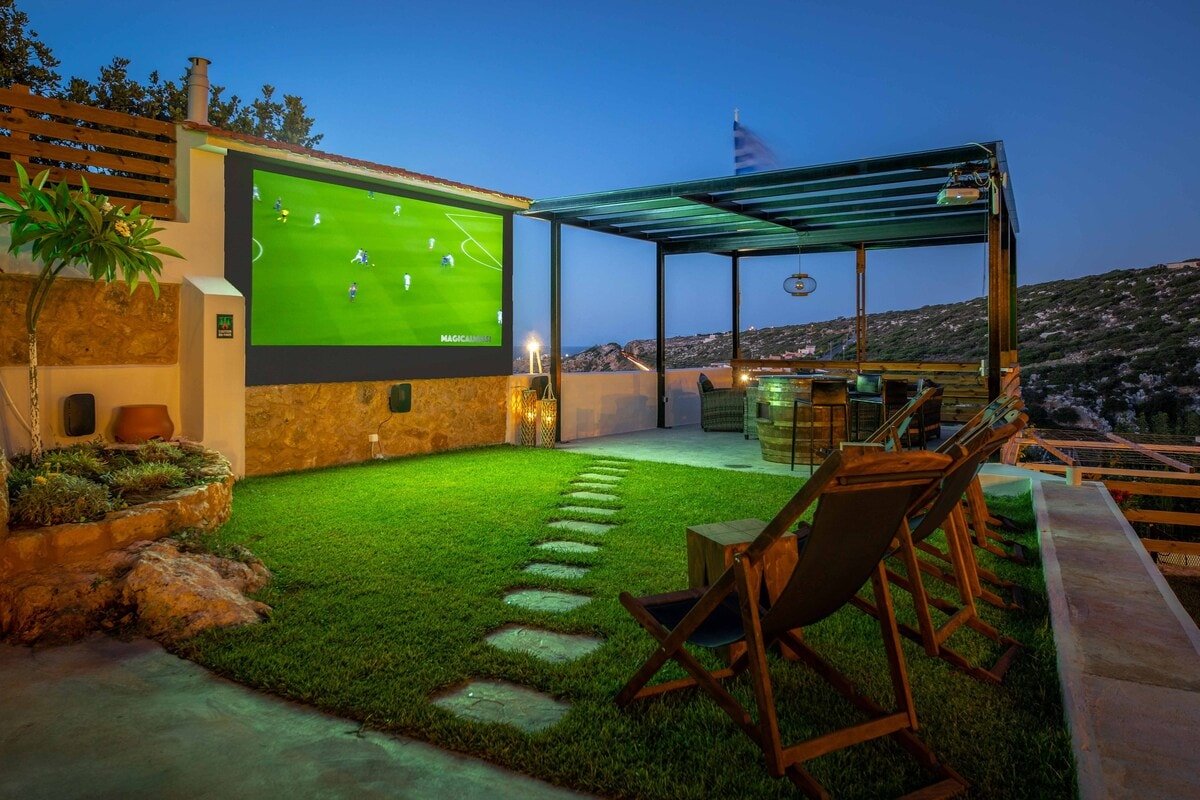 Villa Staras – Private Heated Pool Near The Beach gallery image 5