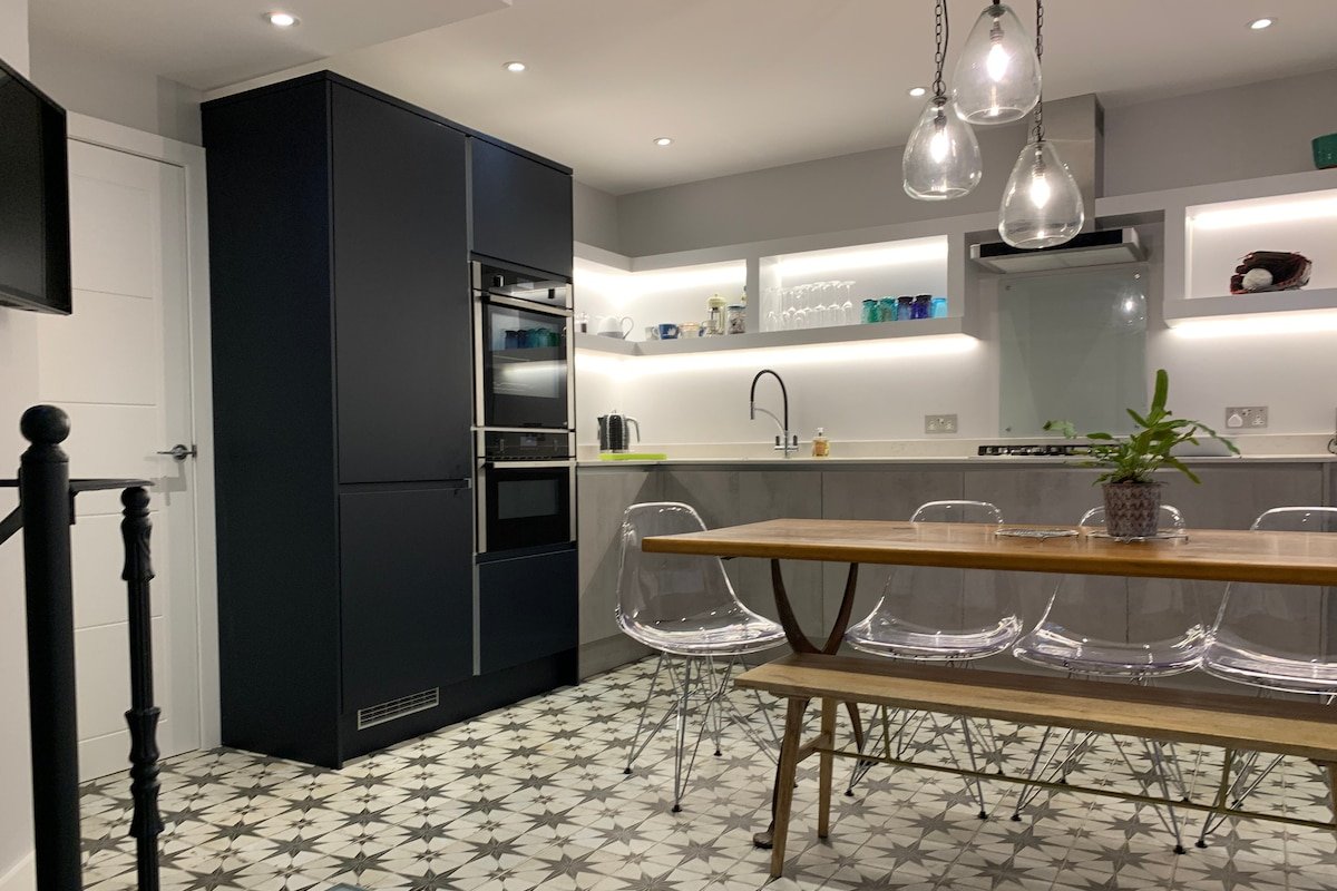 Stylish Mews House near Hyde Park & Oxford Street gallery image 5