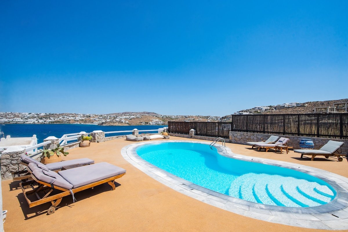 Aquileria Seaview Pool Villa – Seven Bedrooms gallery image 4