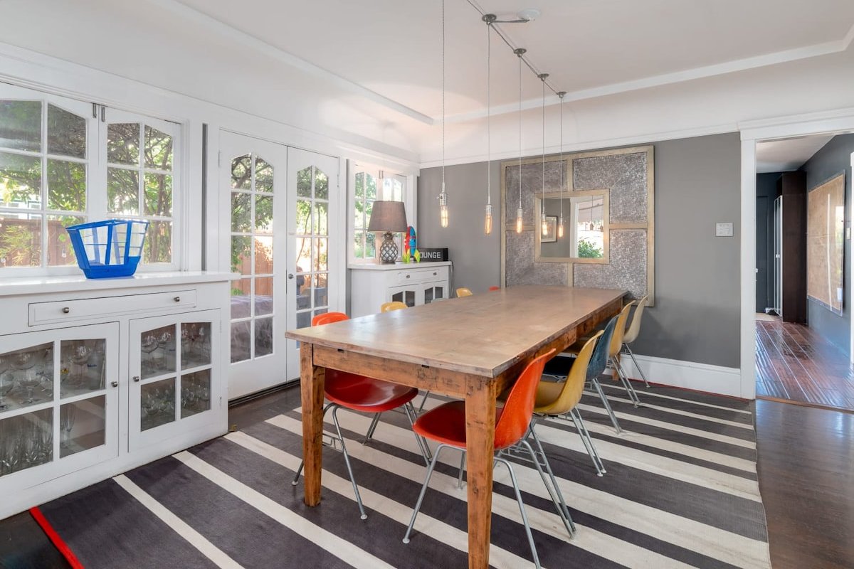 Spacious Palo Alto Home Near Downtown & Stanford gallery image 5