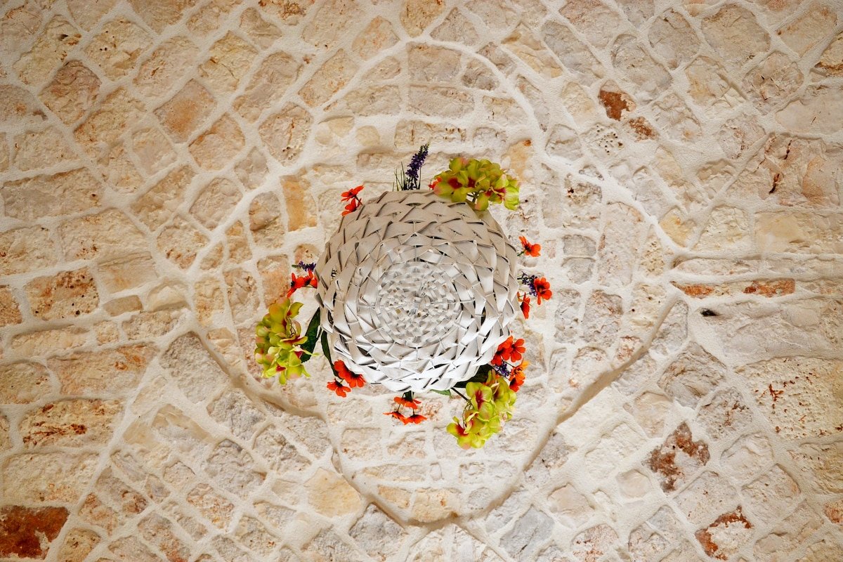 Charming villa with 10 sleeps and private pool gallery image 4