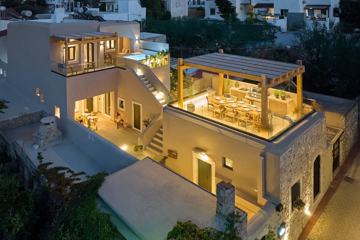 Kaptara Premium Villa, Plunge Pool & Jacuzzi’s gallery image 2