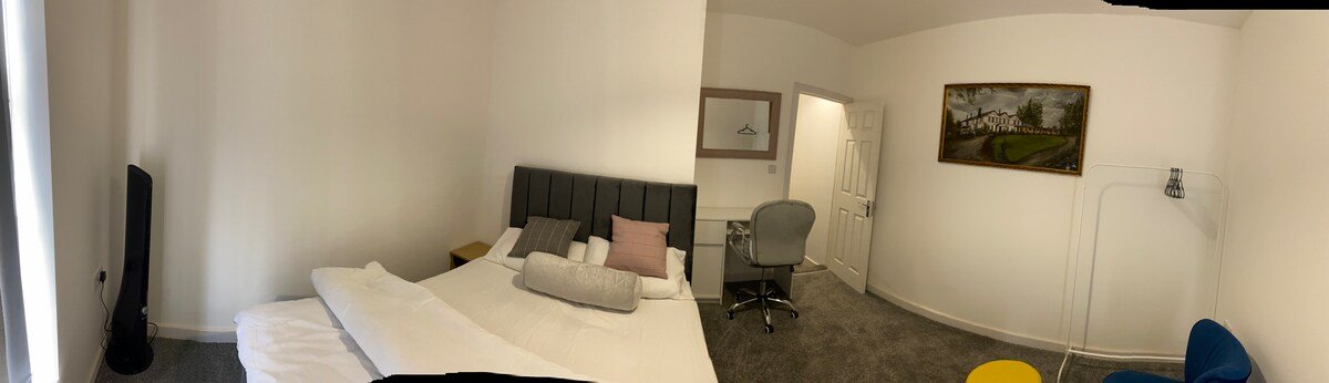 3 Double Bedroom House gallery image 4