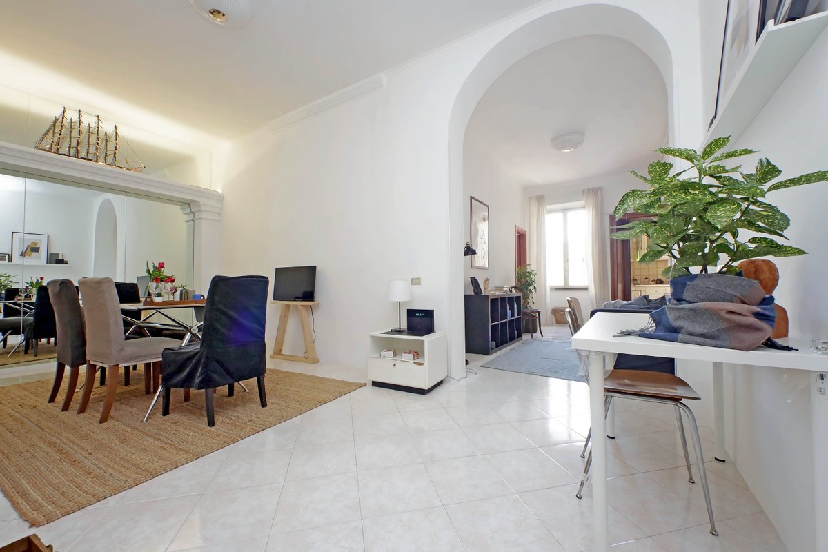 Giant Cola di Rienzo Apartment