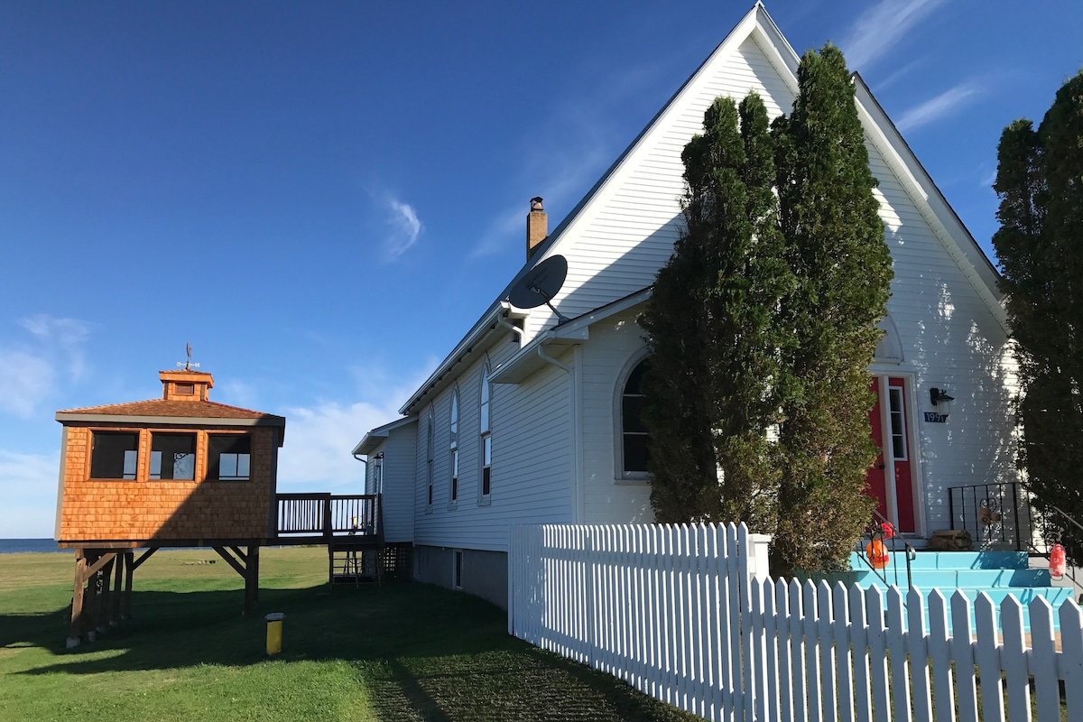 Beachfront Country Cottage Getaway gallery image 2