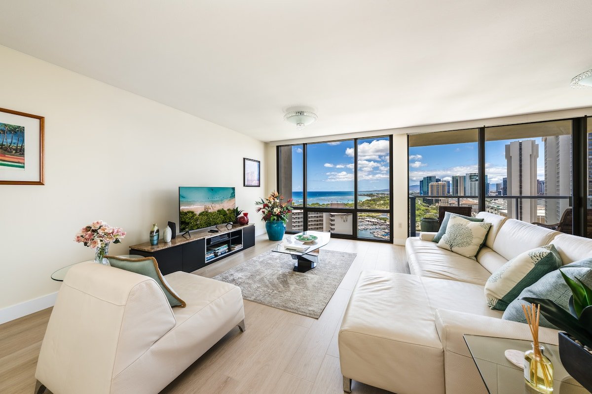 WM 2105 — Luxury 3BR/3.5BA • Oceanfront Views gallery image 4