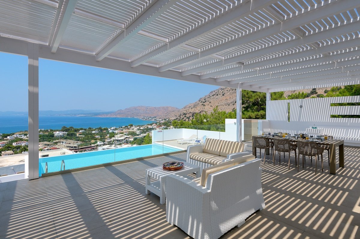 Villa Allegra with pool in Pefkos, Lindos (2020) gallery image 2