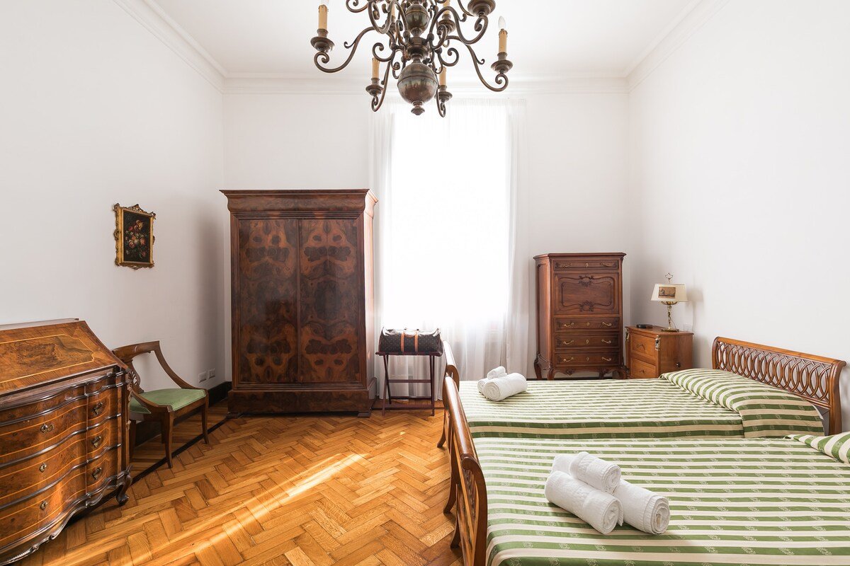 Appartamento a Via Veneto con jacuzzi gallery image 5