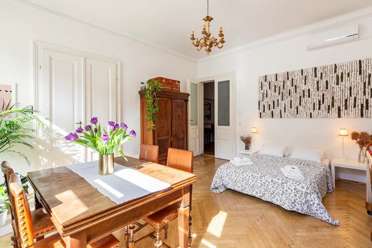 City centre! Two bedroom 85m2 apartment. gallery image 4