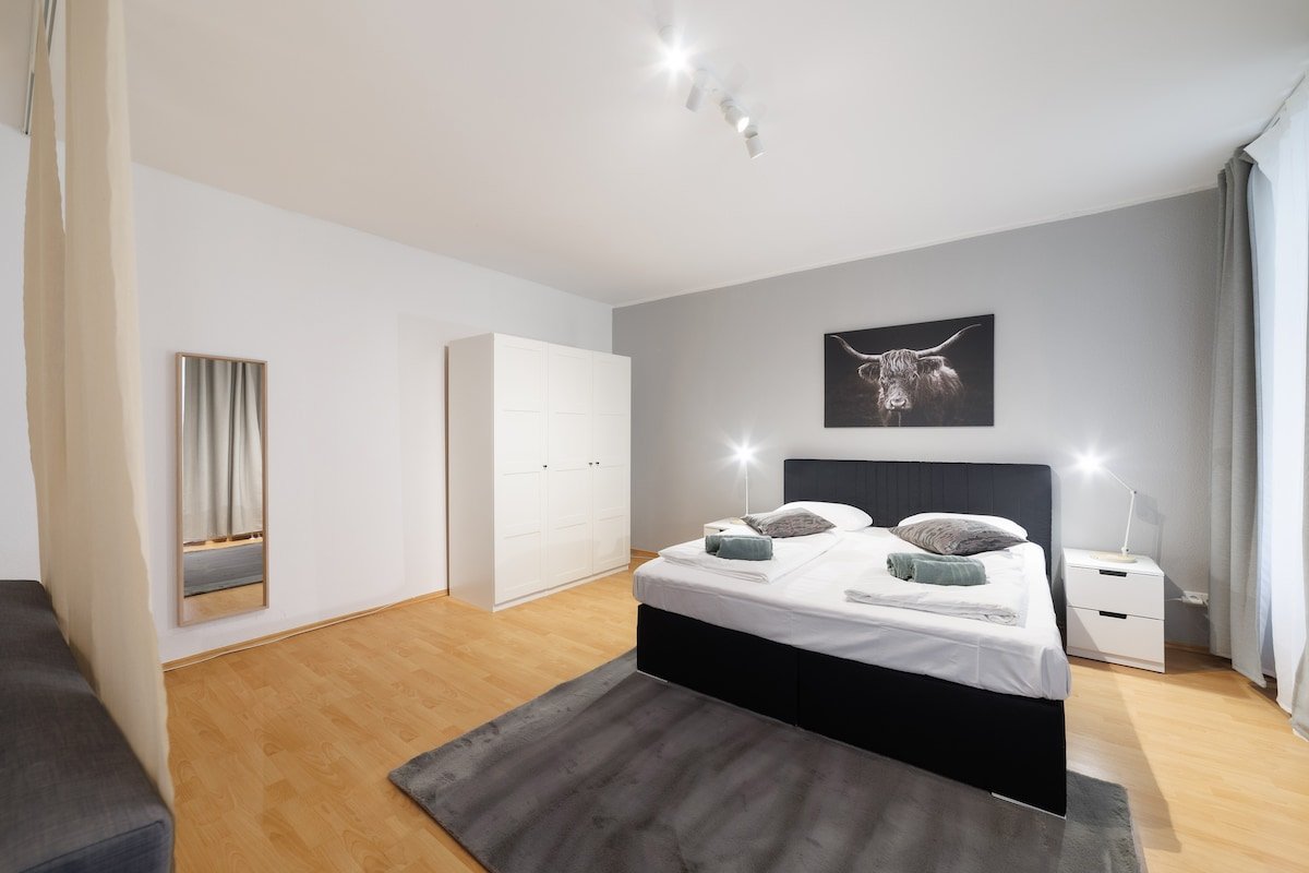 Central Aprt Mitte Museumsinsel / Berliner Dom gallery image 3