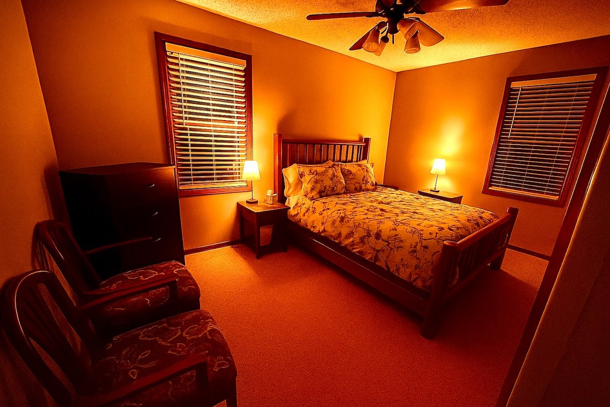 Beautiful winter views + peaceful surroundings gallery image 3