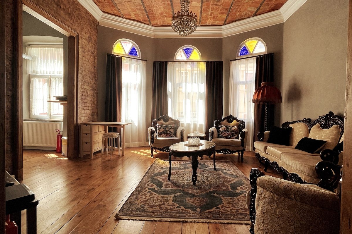 2.kat 3+1, 2 banyo, balkonlu Galata kulesi 20 adım gallery image 2