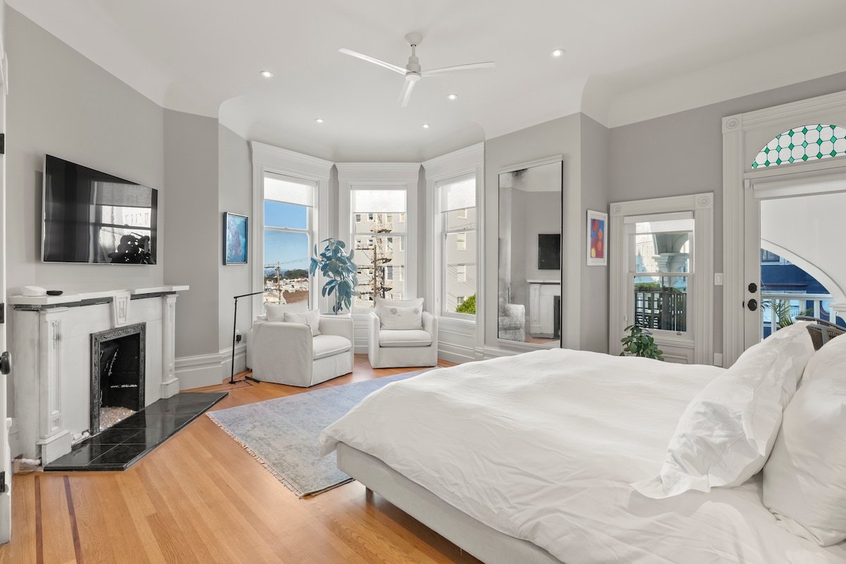 Pacific Heights Classic gallery image 4