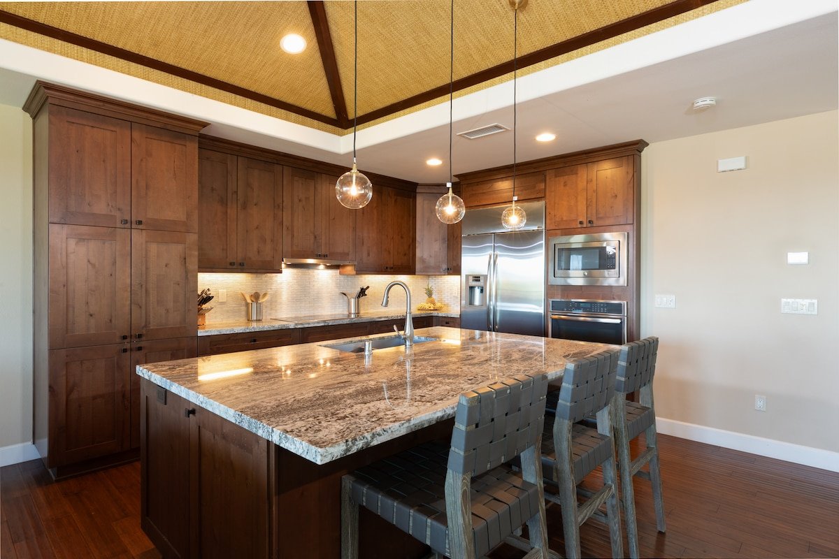 PiH: Big Island Oasis, Hilton Pool Passes-PingPong gallery image 4