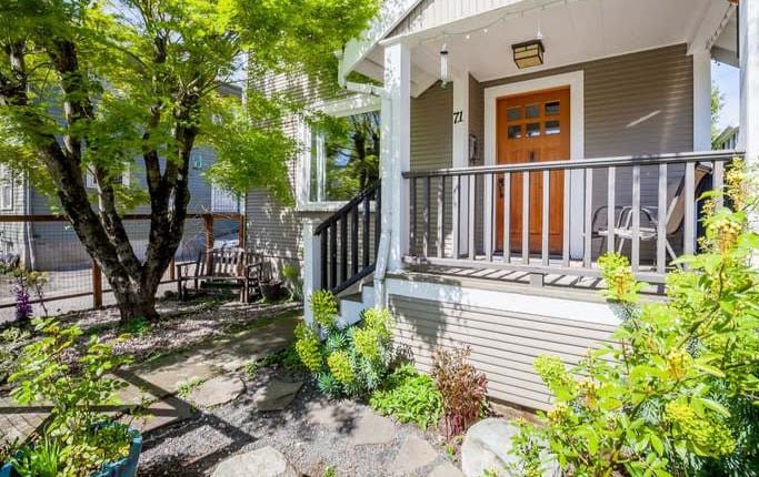 Alberta Arts Launchpad- Amazing Location! gallery image 5