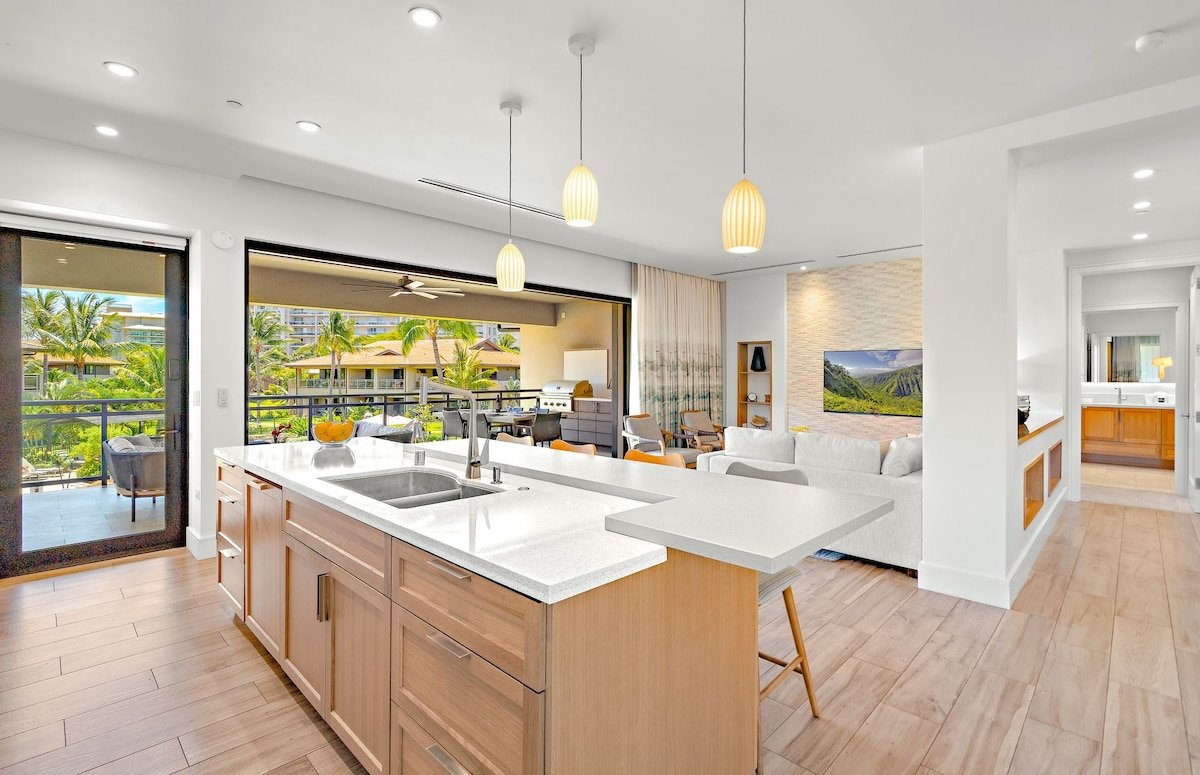 Maui Resort Rentals: Luana Garden Villas 16C gallery image 4