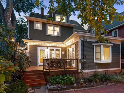 Lux 6BR/5BA Retreat w/ Steam & IR Saunas @Lake Bde