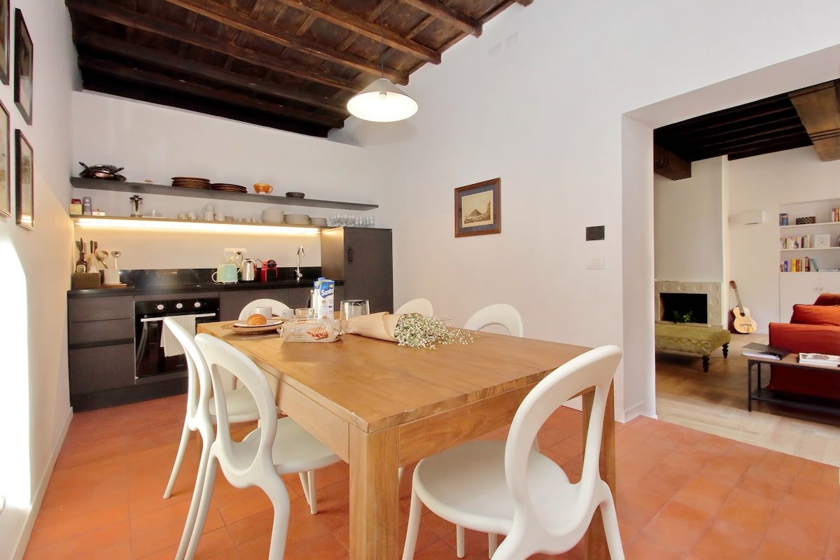 Torre Vecchiarelli – apartment 3 gallery image 5