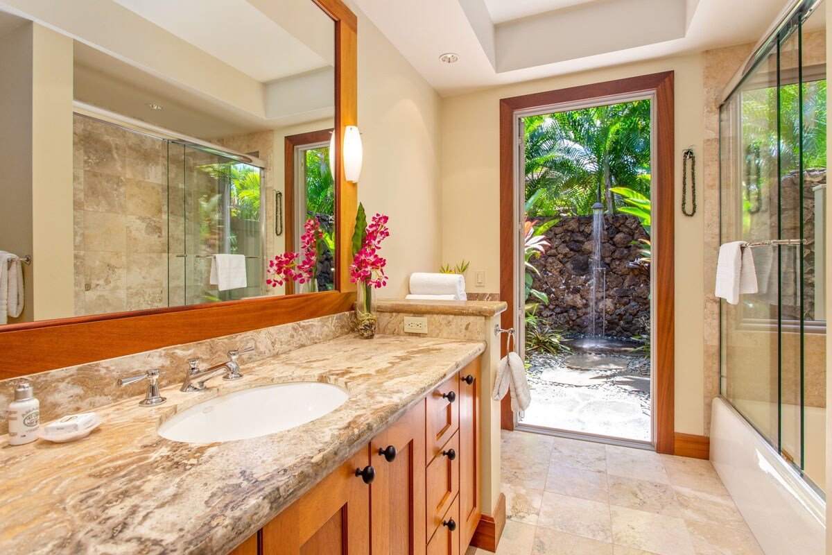 Kahikole 2 – Tranquil & Serene | Onsite Staff & Da gallery image 2