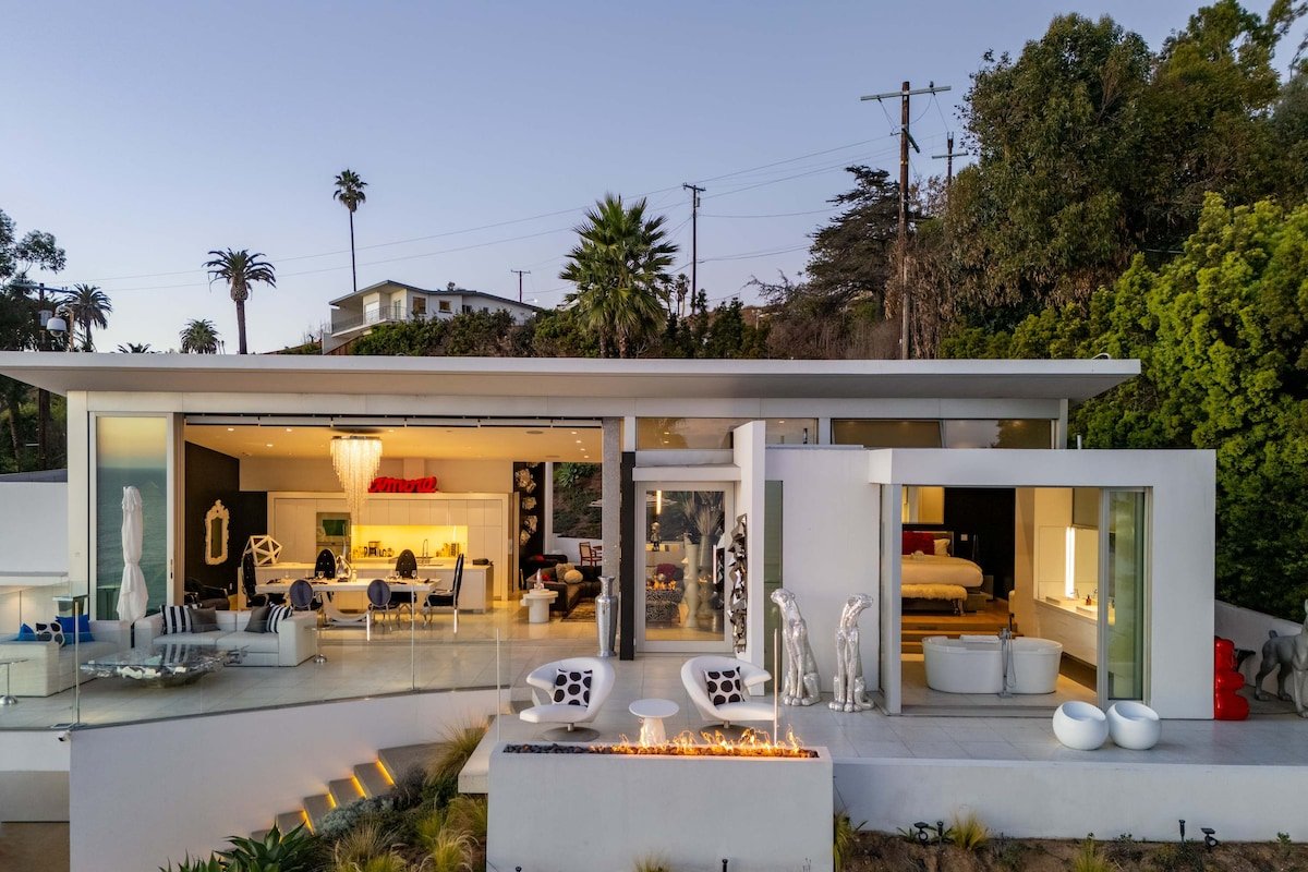 New Listing! OceanFront Oasis by Colby & Conrad!