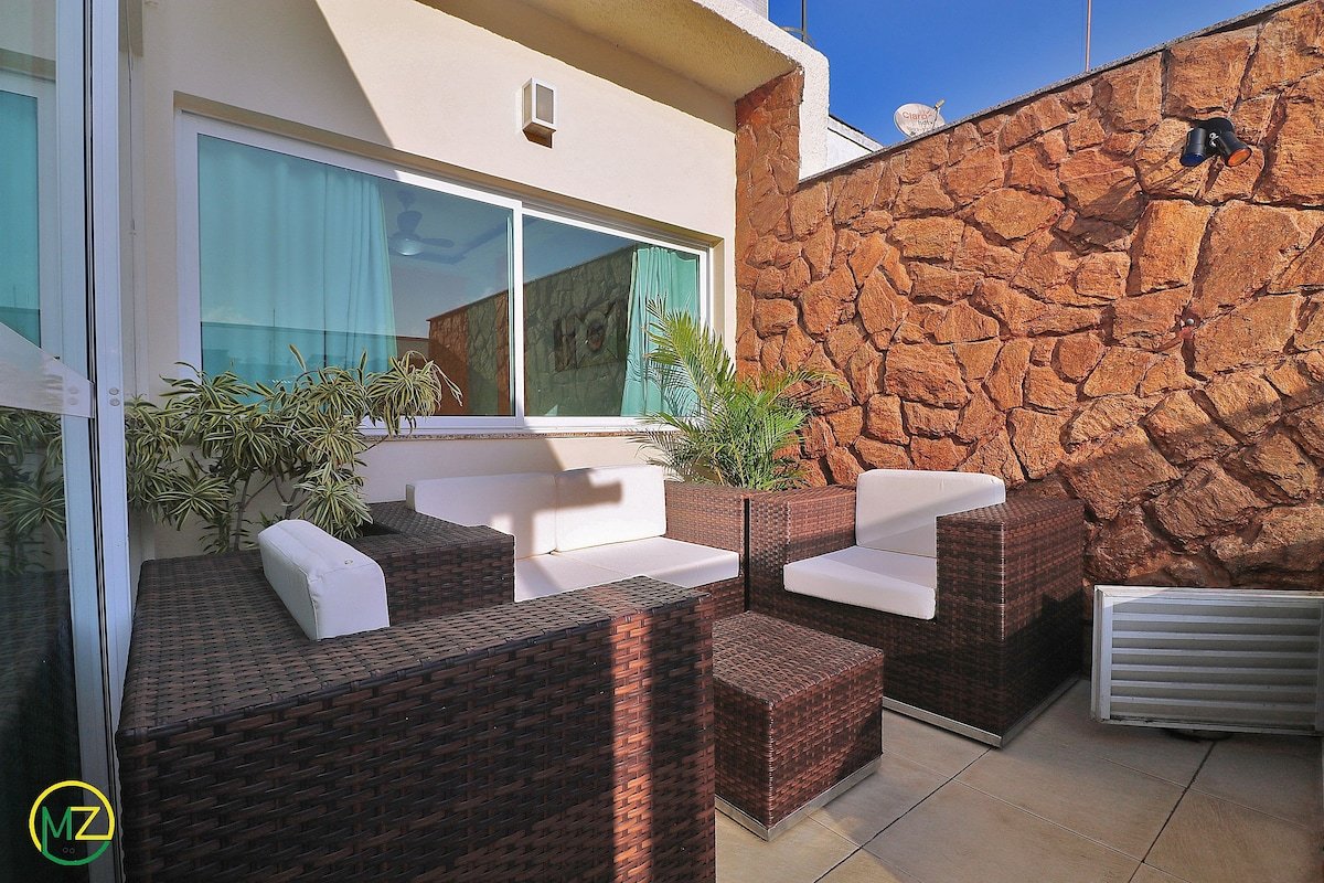 Nice penthouse with pool, close to the beach gallery image 3