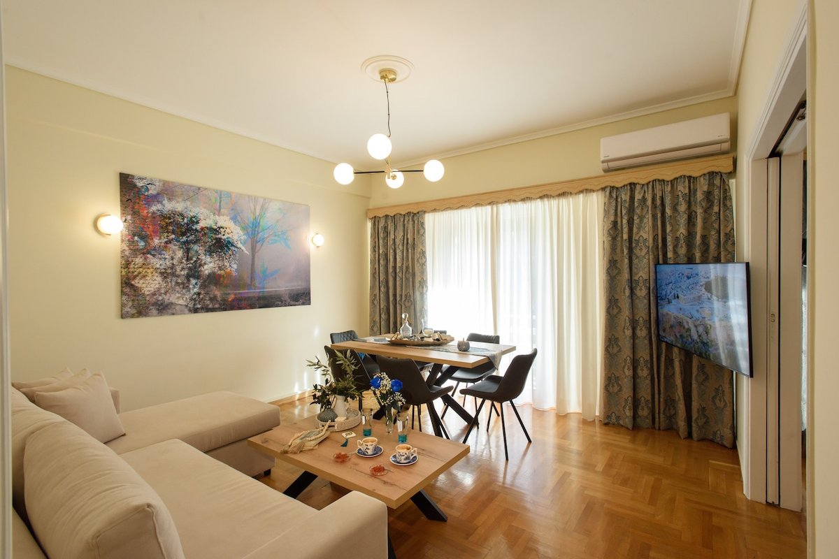 Blue Ark Acropolis Signature gallery image 3