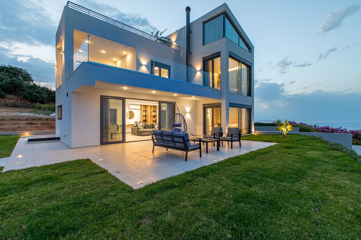 Brand NEW Luxury villa*Private Pool*Seaview & BBQ gallery image 3