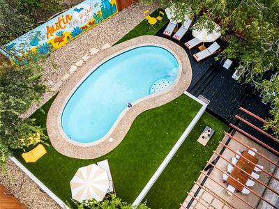 Pool/GameRoom/FirePit/Sleeps 12/Mins to SoCo&DT