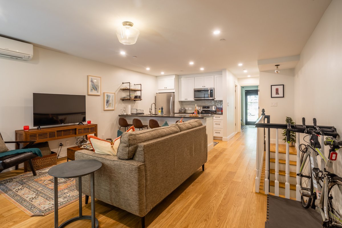 Brownstone living in the heart of Park Slope