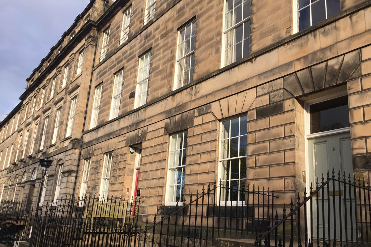 Stunning central New Town flat – 3 bedrooms