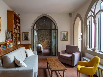 Unique Flat – Private Terrace and Gothic Details