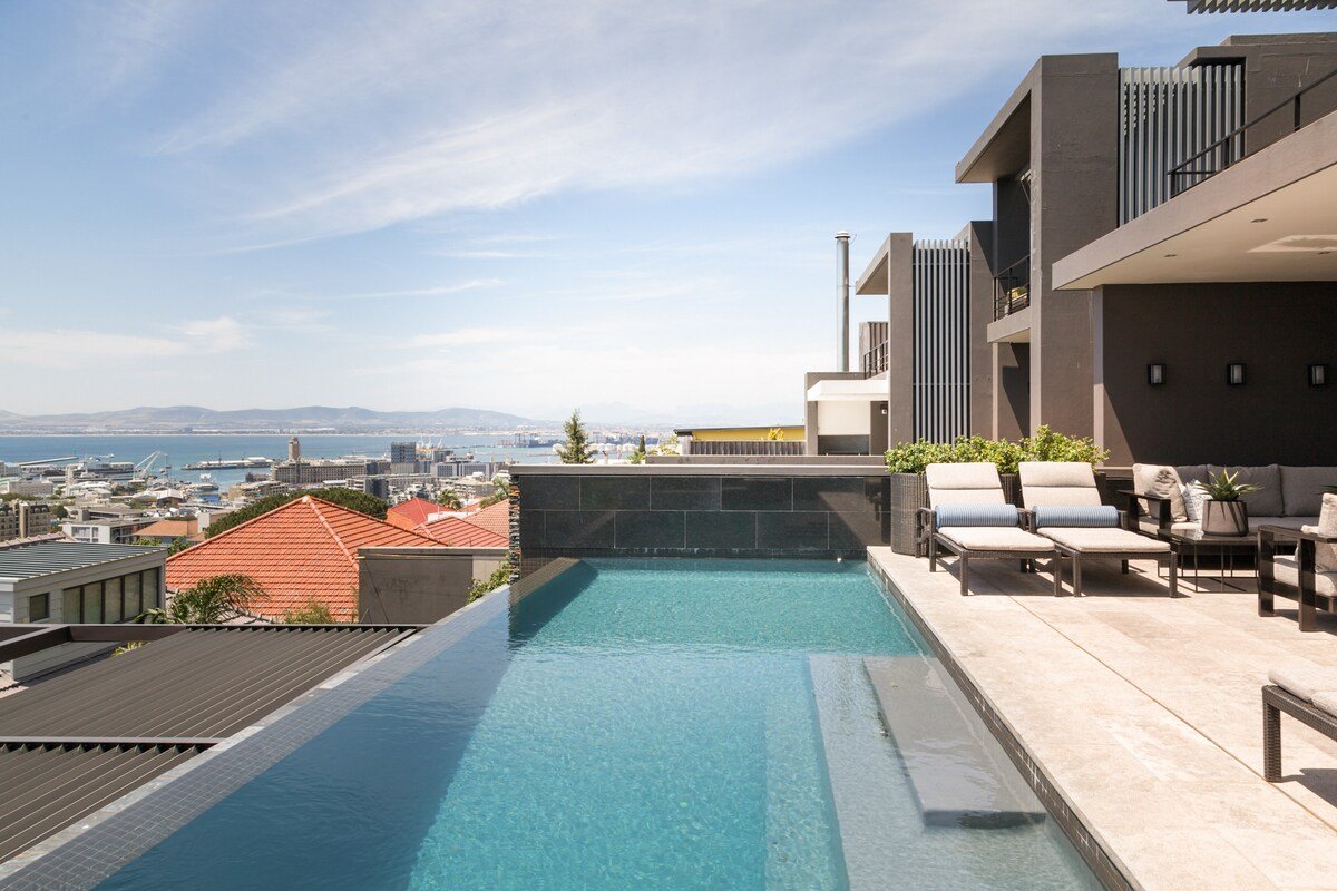 North gallery image 3