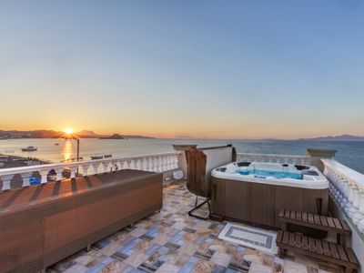 Beach Villa Valeria | Jacuzzi | BBQ