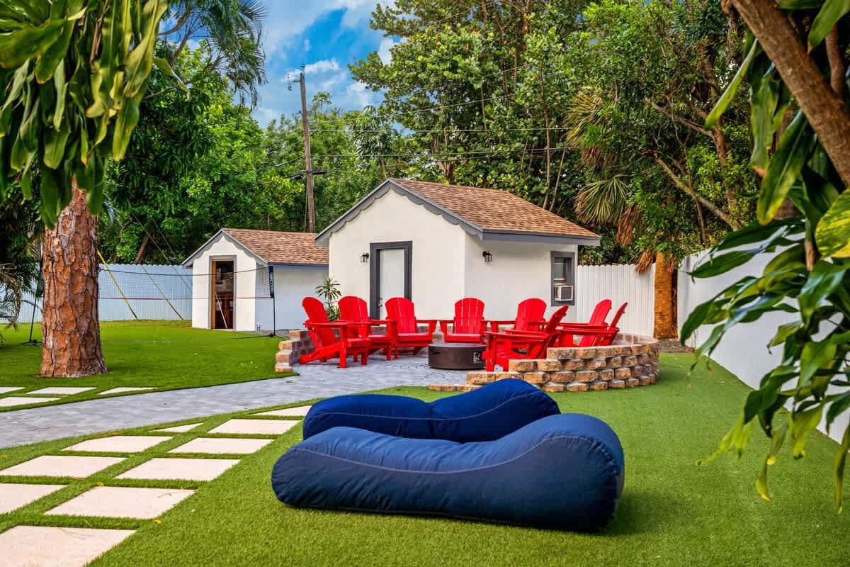 Resort Villa | Modern Pool | Outdoor Dining | Tann gallery image 5