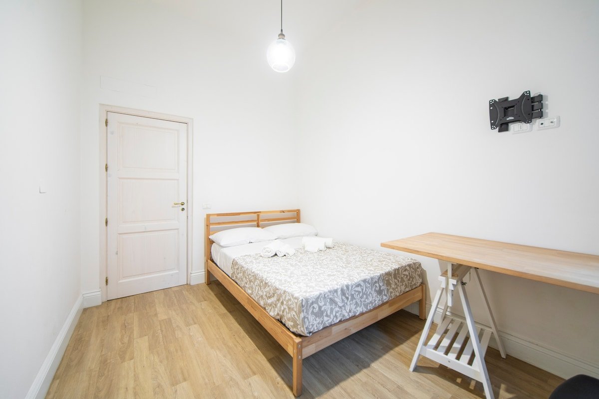 Florentine Nest in Piagentina gallery image 3