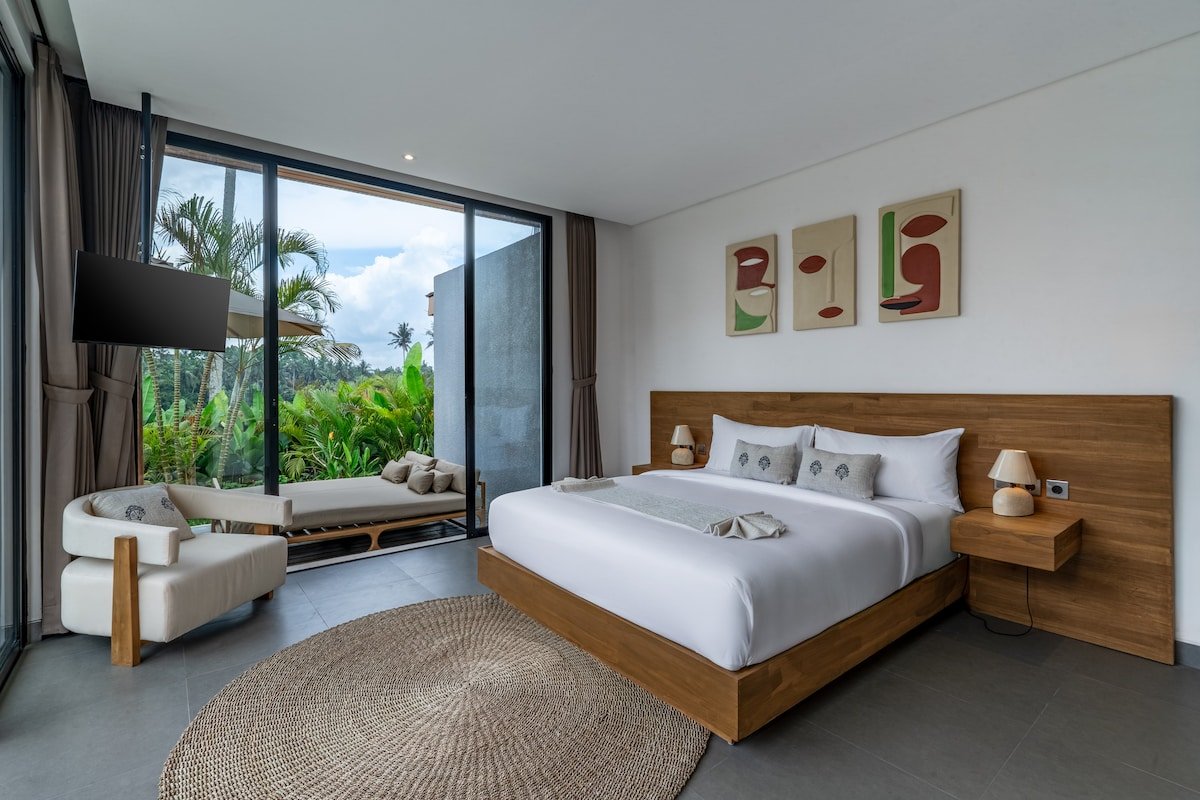 Villa SKYE: 4BR w/Infinity Pool & Sunken in Ubud gallery image 5