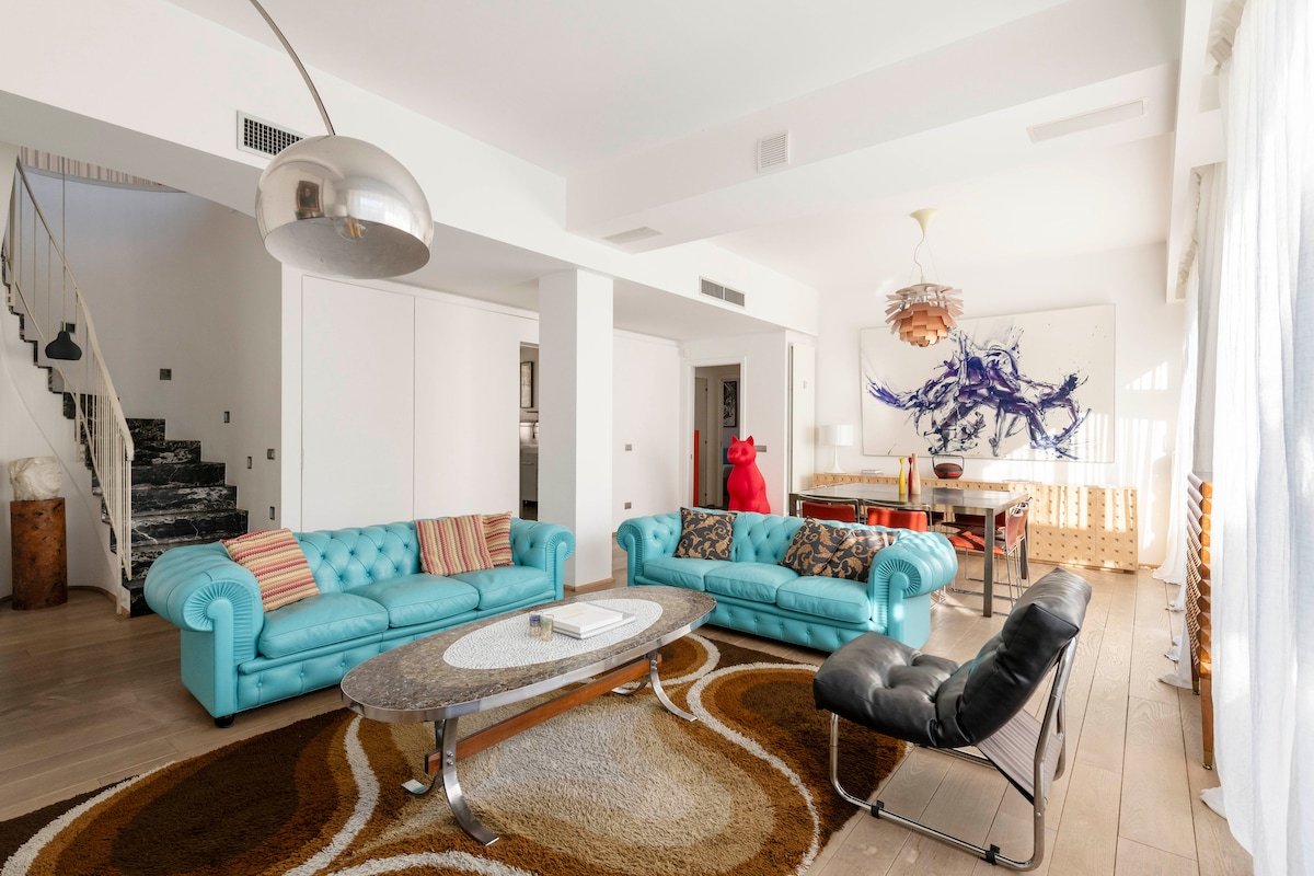 City Design apartment with terrace, modern&stylish gallery image 2