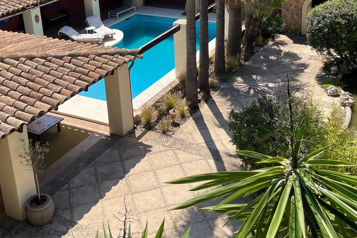 Featured in Vogue / Estate Nr Palma /Stunning Pool gallery image 5