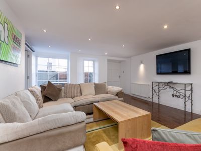 York Place City Centre 4 bedroom Duplex Apartment