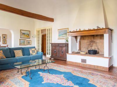 Apartment in Villa – Private Parking and Terrace