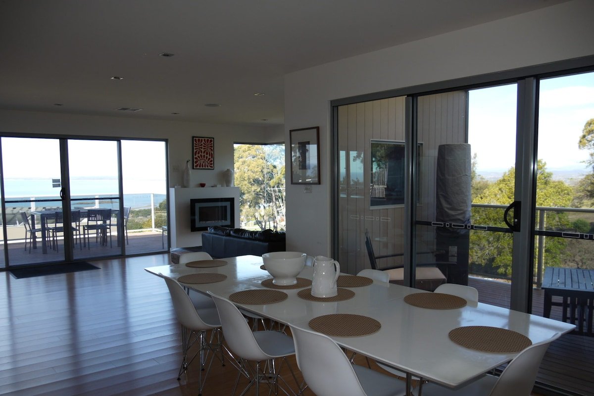 Spectacular Holiday Living gallery image 3