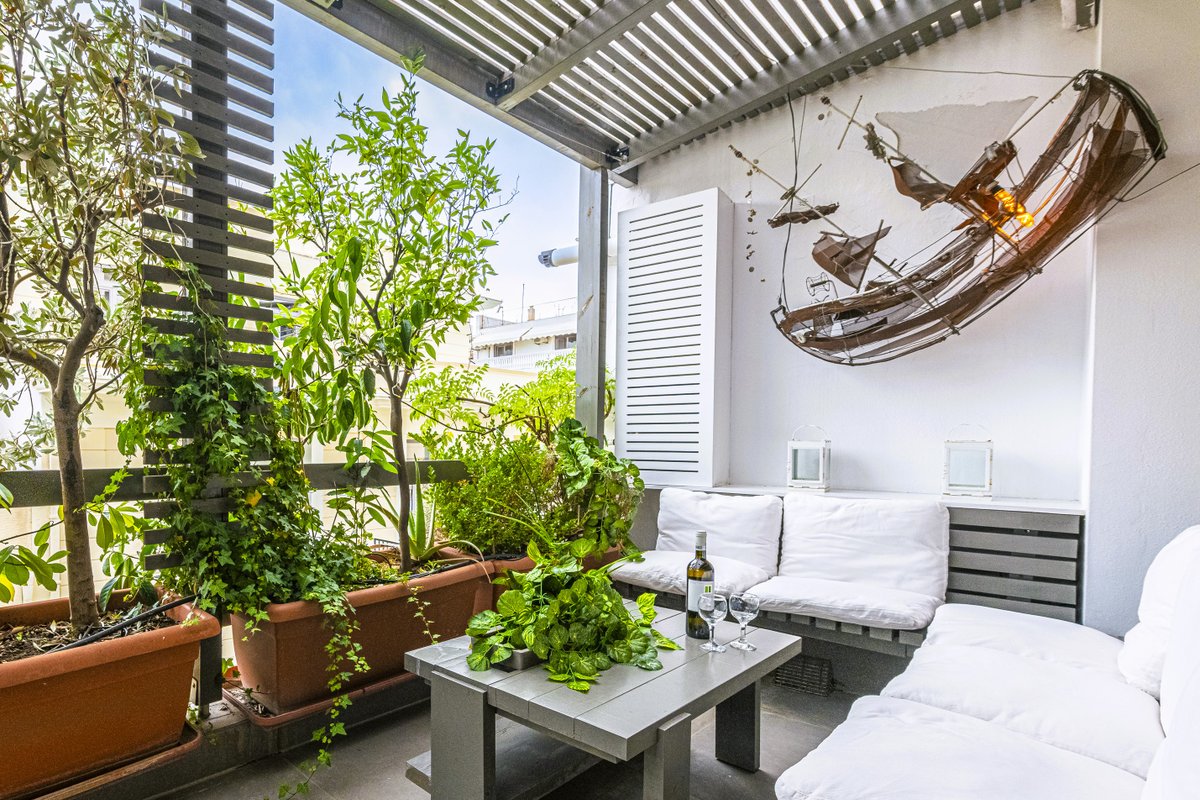 Hidesign Athens Tube Luxury Apt in Kolonaki