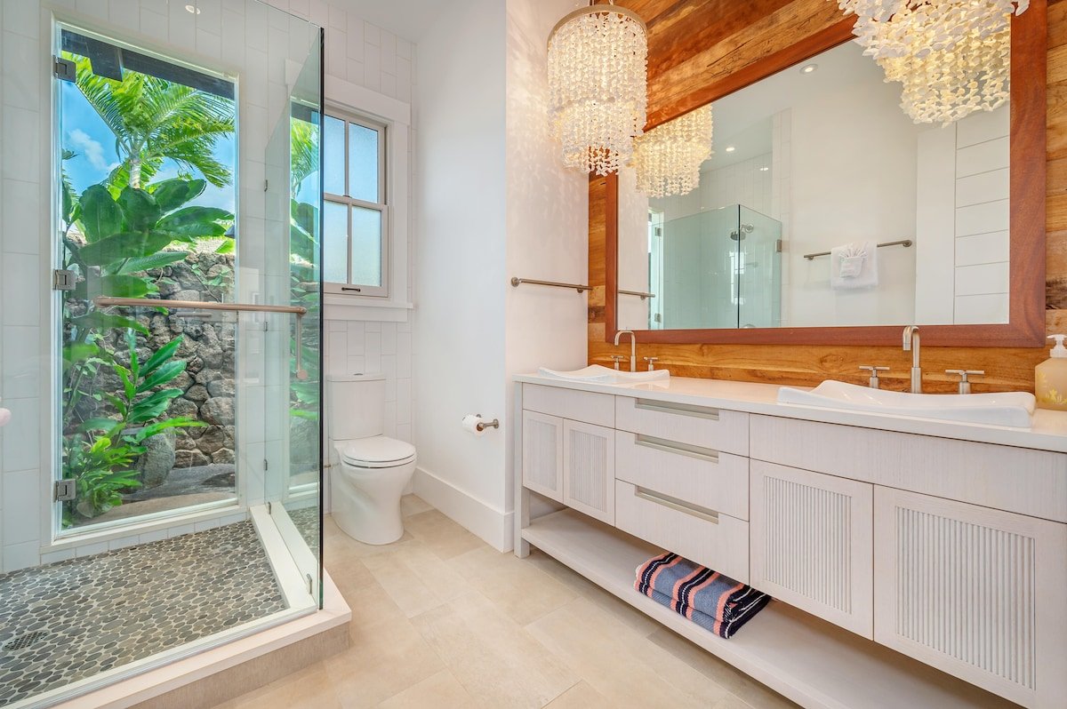 Kilohana Makai Luxury 4 Bedroom Luxury Home w/Priv gallery image 4