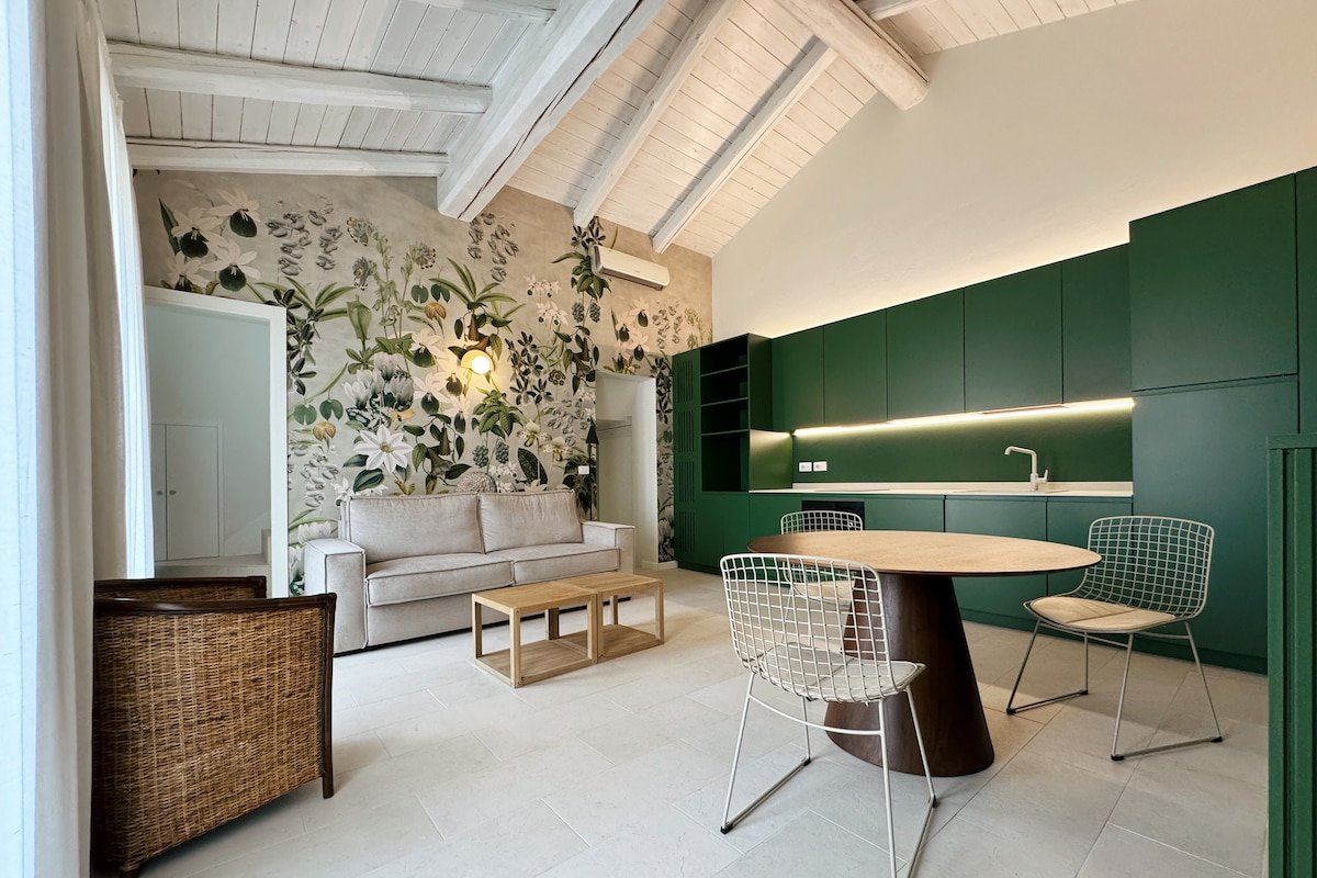 Trilocale di design con terrazze gallery image 2