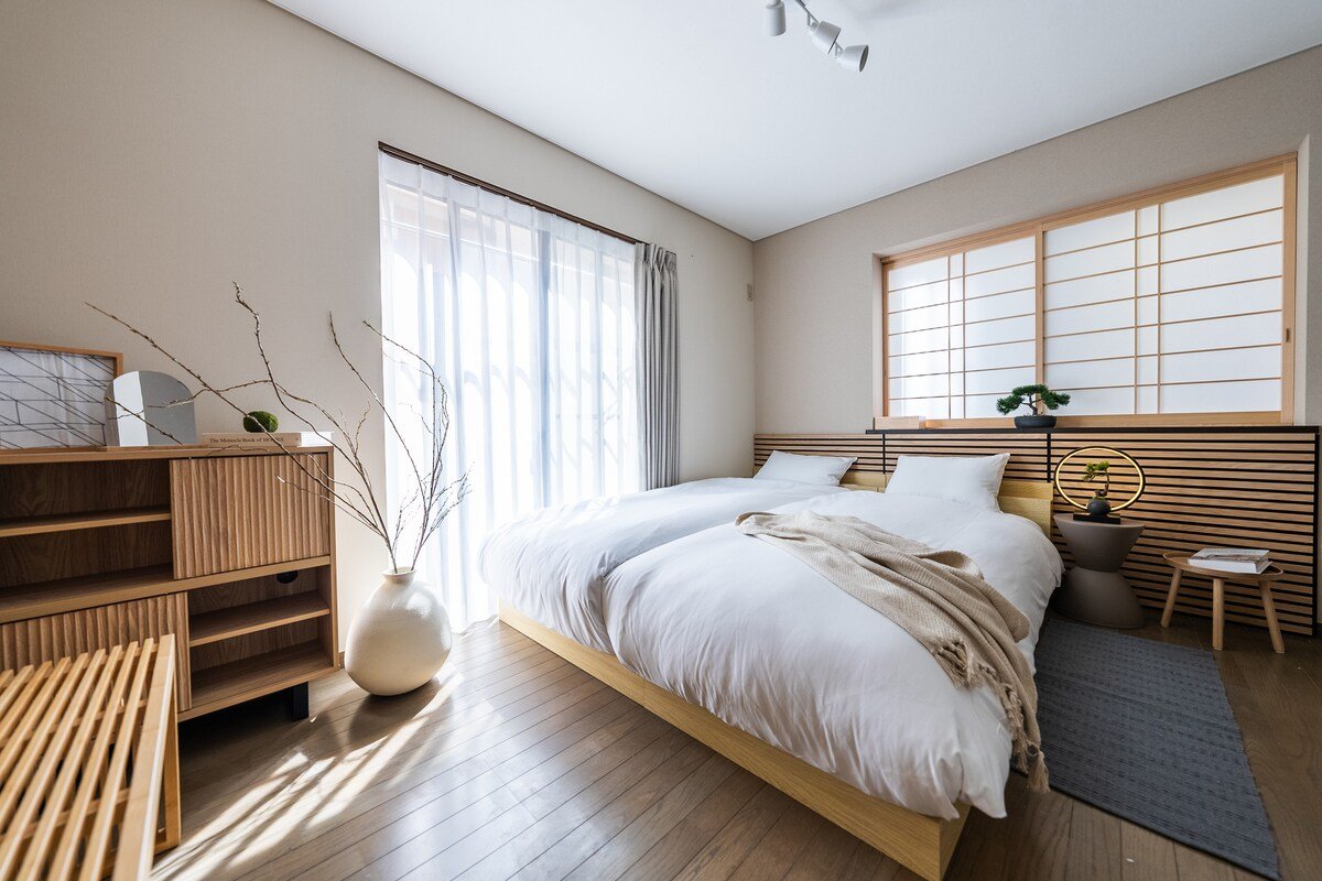 SHINJUKU【90m2】Beautiful Sakura View Private Villa gallery image 3