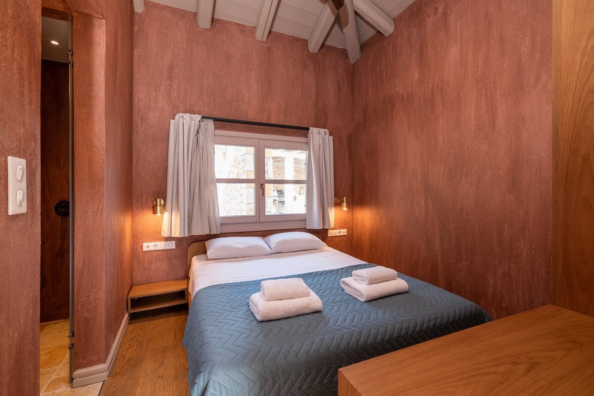 Eclectic Villa Aegis, Corfu gallery image 4